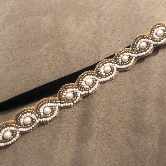 Gorgeous faux pearl and gold glass bead headband - Picture 3 of 7